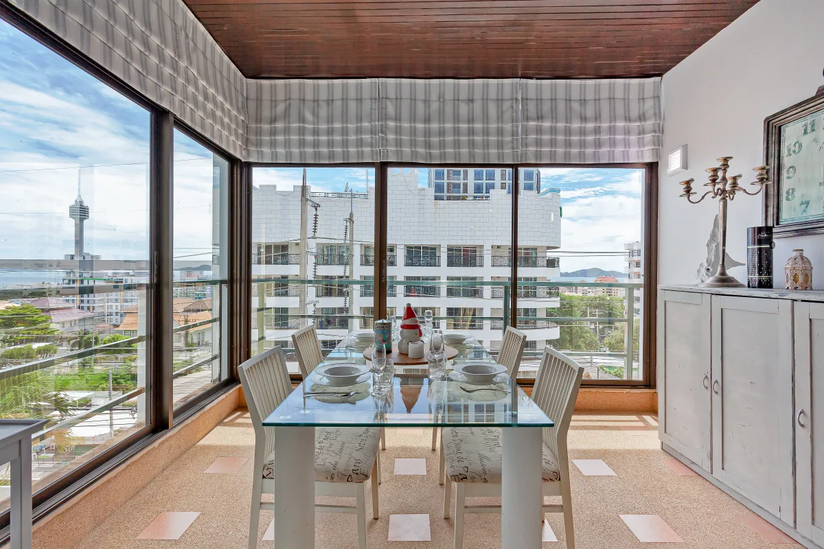 Penthouse - Grosvenor House Pattaya