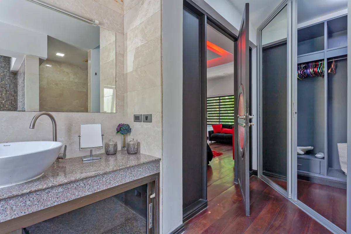 Angels Villa property