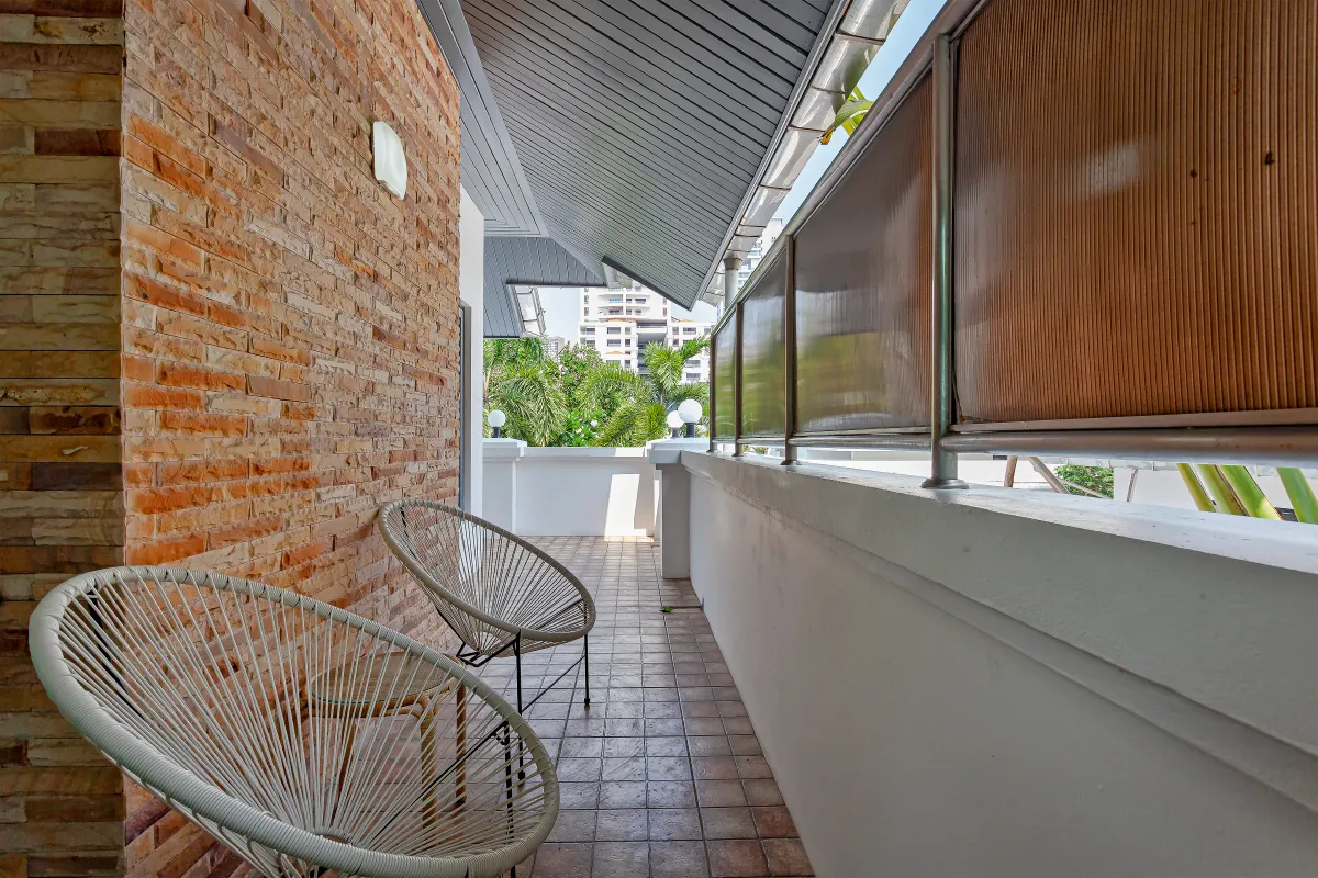 Angels Villa pool deck